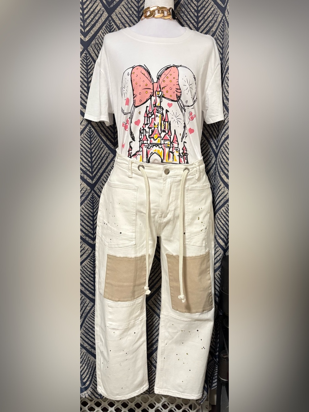 Magical Princess Short Sleeve T-Shirt, Size M - Picture 6 of 17